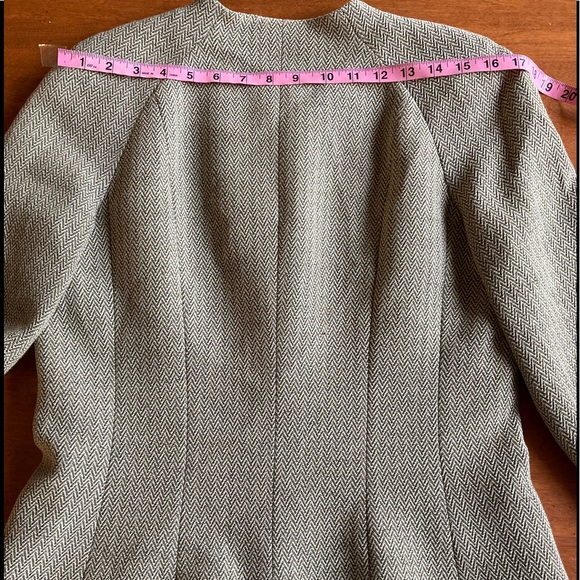 ARMANI COLLEZIONI WOOL BLEND HERRINGBONE BLAZER. 8 - Picture 9 of 11